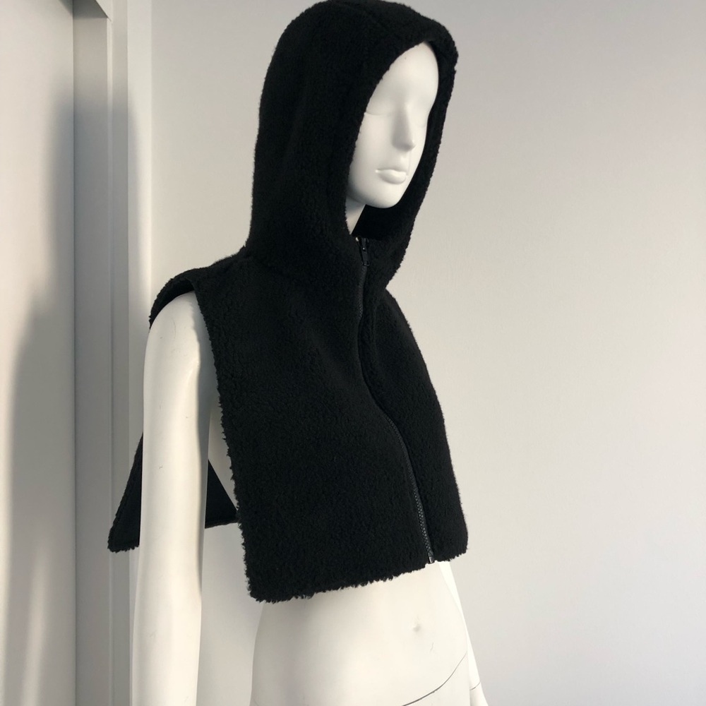 Weekday Black Teddy Reversible Hooded Bib